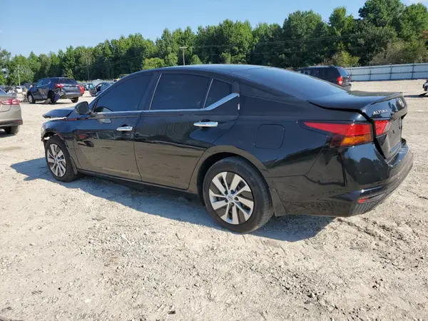 1N4BL4BV4PN359323 2023 NISSAN ALTIMA - Image 2