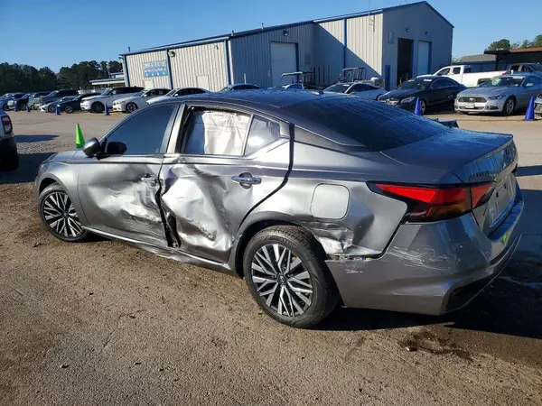1N4BL4BV4PN365216 2023 NISSAN ALTIMA - Image 2