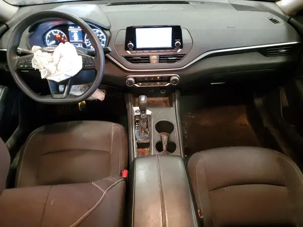 1N4BL4BV4PN372587 2023 NISSAN ALTIMA - Image 8