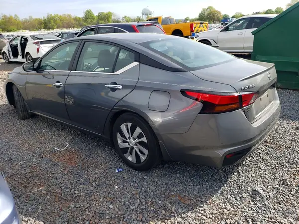 1N4BL4BV4PN379491 2023 NISSAN ALTIMA - Image 2