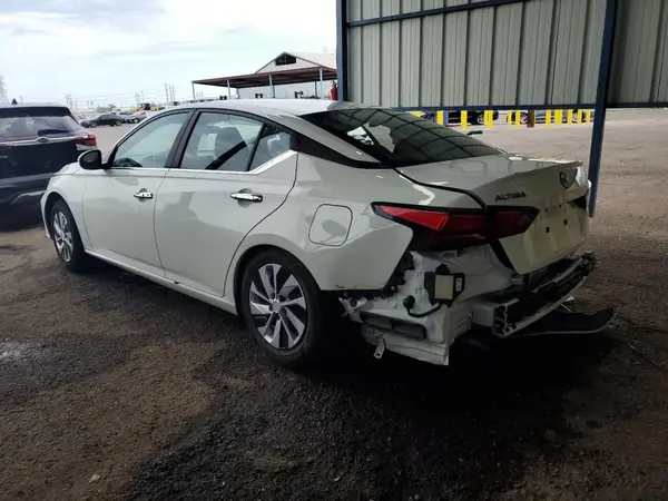 1N4BL4BV4PN382889 2023 NISSAN ALTIMA - Image 2
