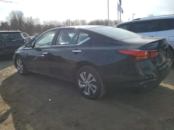 1N4BL4BV4PN394735 2023 NISSAN ALTIMA - Image 2