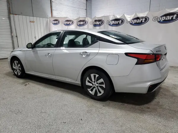1N4BL4BV4PN399160 2023 NISSAN ALTIMA - Image 2