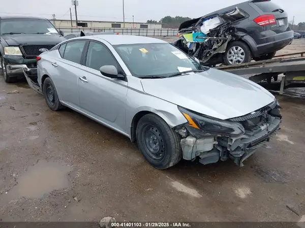 1N4BL4BV4PN406494 2023 NISSAN ALTIMA - Image 1
