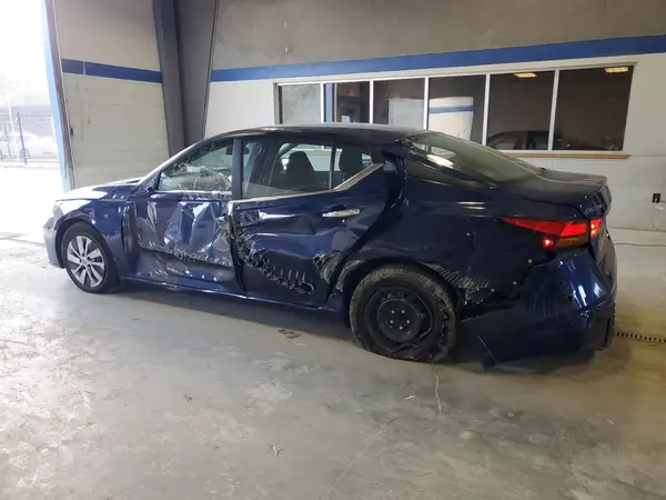 1N4BL4BV4PN407533 2023 NISSAN ALTIMA - Image 2