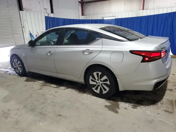 1N4BL4BV4RN316894 2024 NISSAN ALTIMA - Image 2