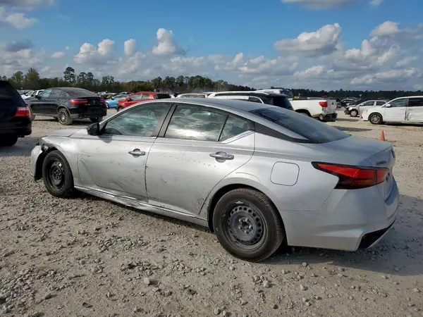 1N4BL4BV4RN321111 2024 NISSAN ALTIMA - Image 2