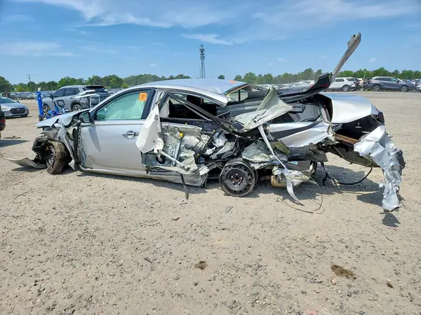 1N4BL4BV4RN322520 2024 NISSAN ALTIMA - Image 2
