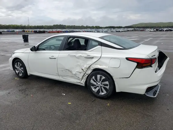 1N4BL4BV4RN351712 2024 NISSAN ALTIMA - Image 2