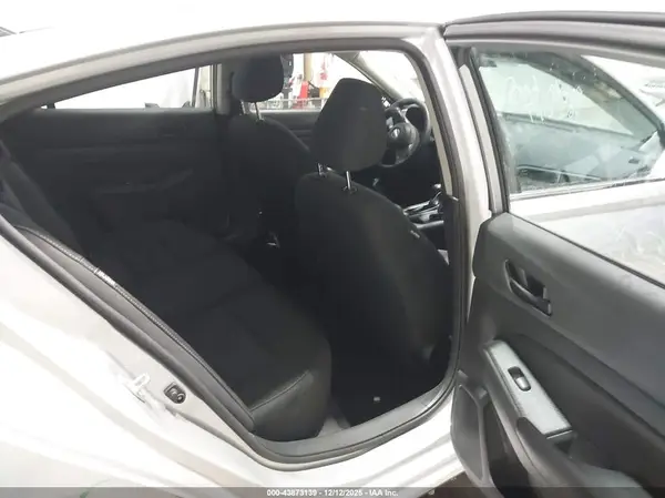 1N4BL4BV4RN363035 2024 NISSAN ALTIMA - Image 8