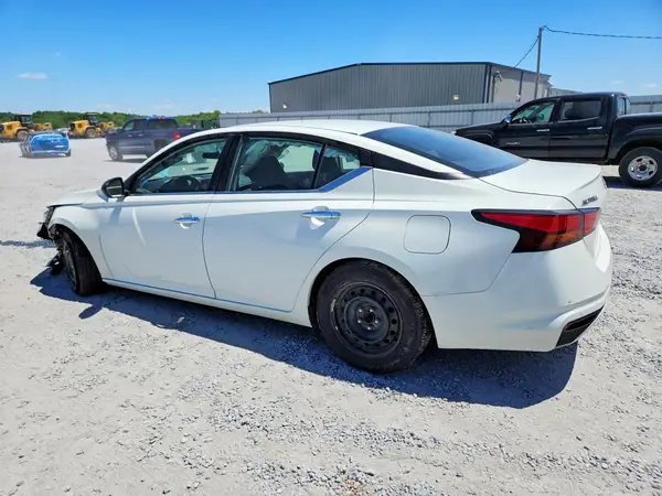 1N4BL4BV4RN364489 2024 NISSAN ALTIMA - Image 2