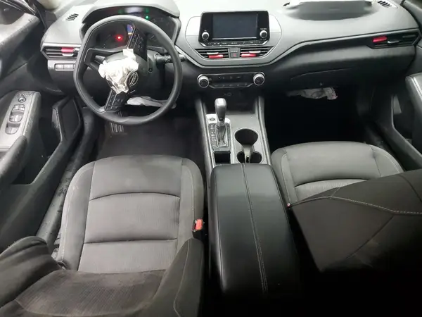 1N4BL4BV4RN367876 2024 NISSAN ALTIMA - Image 8