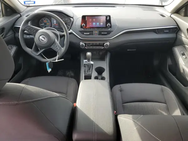 1N4BL4BV4RN368249 2024 NISSAN ALTIMA - Image 8