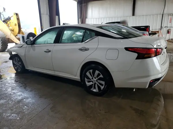 1N4BL4BV4RN370230 2024 NISSAN ALTIMA - Image 2