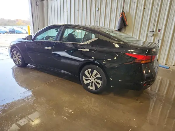 1N4BL4BV4RN376447 2024 NISSAN ALTIMA - Image 2