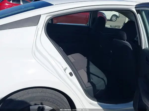 1N4BL4BV4RN387576 2024 NISSAN ALTIMA - Image 8