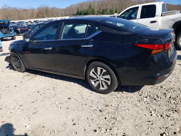 1N4BL4BV4RN401461 2024 NISSAN ALTIMA - Image 2