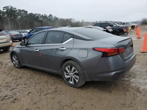 1N4BL4BV4RN402917 2024 NISSAN ALTIMA - Image 2
