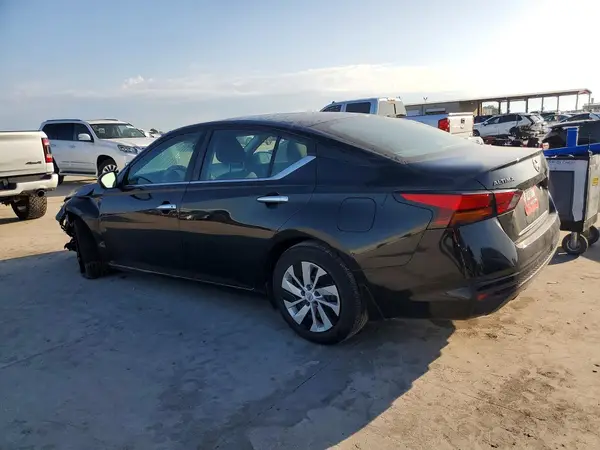 1N4BL4BV4RN407633 2024 NISSAN ALTIMA - Image 2