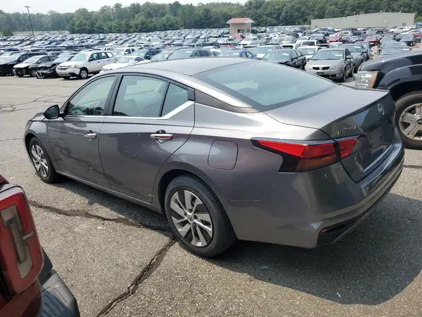 1N4BL4BV4RN420396 2024 NISSAN ALTIMA - Image 2