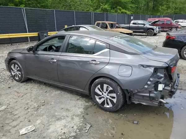1N4BL4BV4RN435643 2024 NISSAN ALTIMA - Image 2