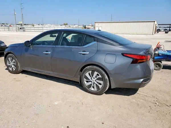 1N4BL4BV4SN332633 2025 NISSAN ALTIMA - Image 2