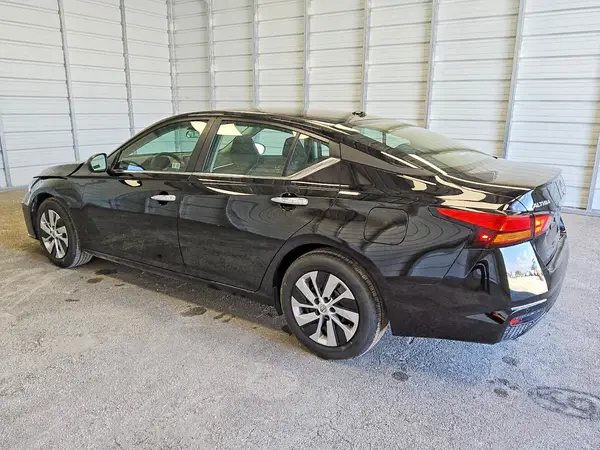 1N4BL4BV4SN432120 2025 NISSAN ALTIMA - Image 2
