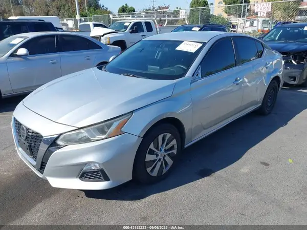 1N4BL4BV5KC201822 2019 NISSAN ALTIMA - Image 2