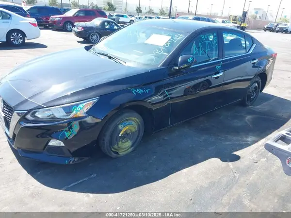 1N4BL4BV5KC233265 2019 NISSAN ALTIMA - Image 2