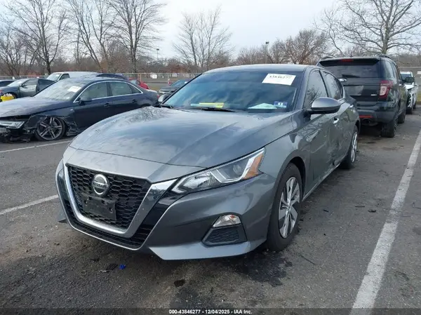 1N4BL4BV5KC252687 2019 NISSAN ALTIMA - Image 2