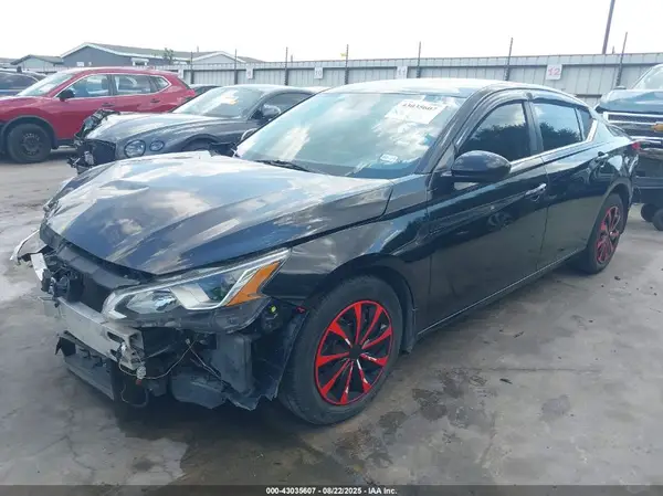 1N4BL4BV5KN303383 2019 NISSAN ALTIMA - Image 2