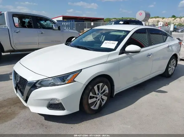 1N4BL4BV5KN305117 2019 NISSAN ALTIMA - Image 2