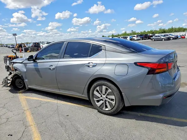 1N4BL4BV5KN305313 2019 NISSAN ALTIMA - Image 2
