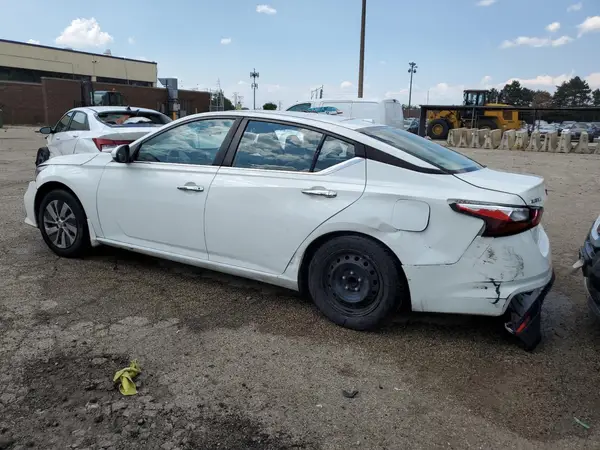 1N4BL4BV5KN324010 2019 NISSAN ALTIMA - Image 2
