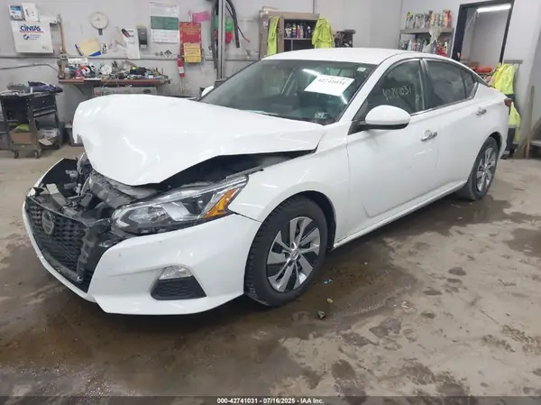 1N4BL4BV5KN326565 2019 NISSAN ALTIMA - Image 2