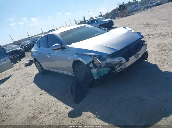 1N4BL4BV5LC209923 2020 NISSAN ALTIMA - Image 1