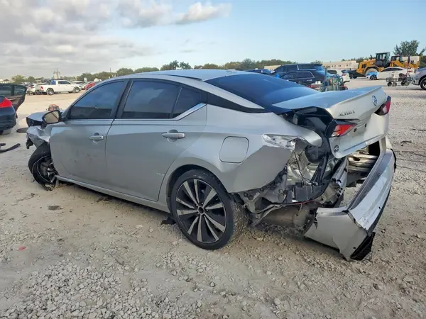 1N4BL4BV5LC238418 2020 NISSAN ALTIMA - Image 2