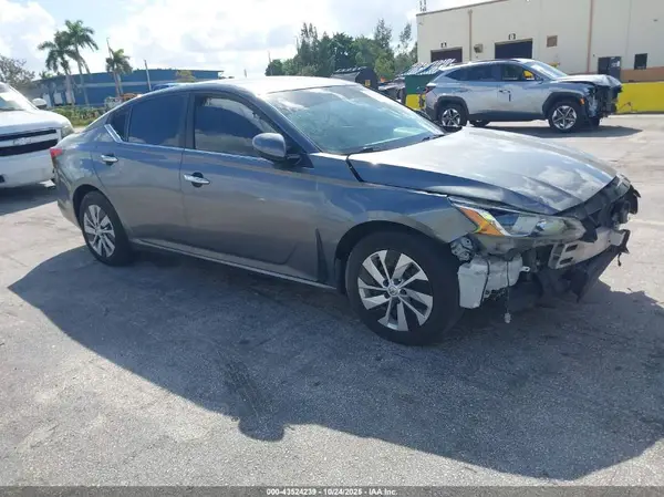 1N4BL4BV5LC248950 2020 NISSAN ALTIMA - Image 1