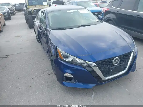 1N4BL4BV5LC251444 2020 NISSAN ALTIMA - Image 1