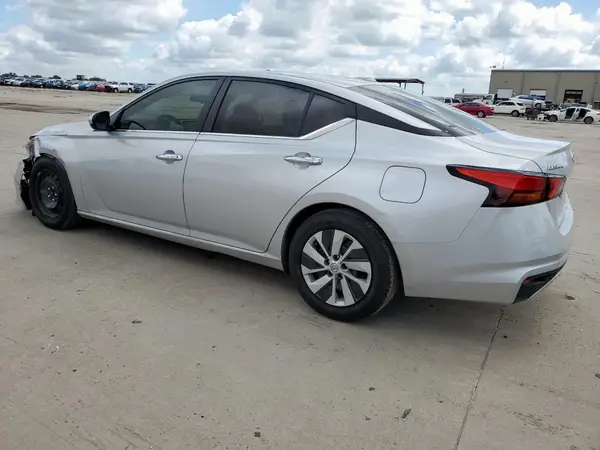 1N4BL4BV5LC256529 2020 NISSAN ALTIMA - Image 2