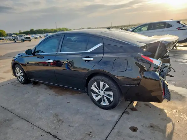 1N4BL4BV5LC284556 2020 NISSAN ALTIMA - Image 2