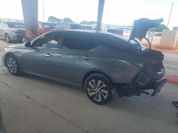 1N4BL4BV5MN376210 2021 NISSAN ALTIMA - Image 2
