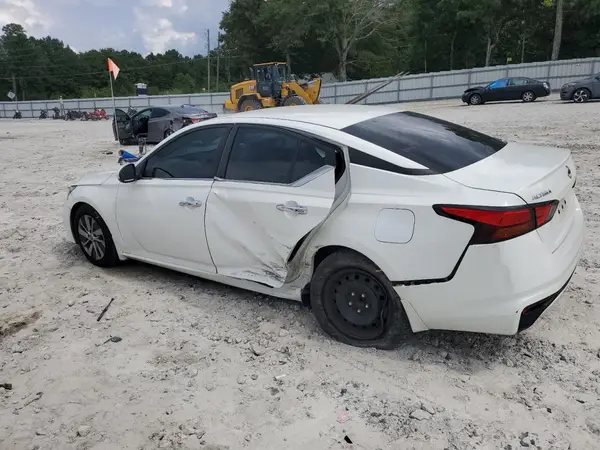 1N4BL4BV5MN383013 2021 NISSAN ALTIMA - Image 2