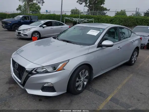 1N4BL4BV5MN422134 2021 NISSAN ALTIMA - Image 2