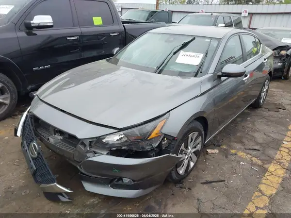 1N4BL4BV5NN361661 2022 NISSAN ALTIMA - Image 2