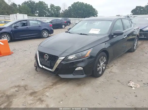 1N4BL4BV5NN373311 2022 NISSAN ALTIMA - Image 2