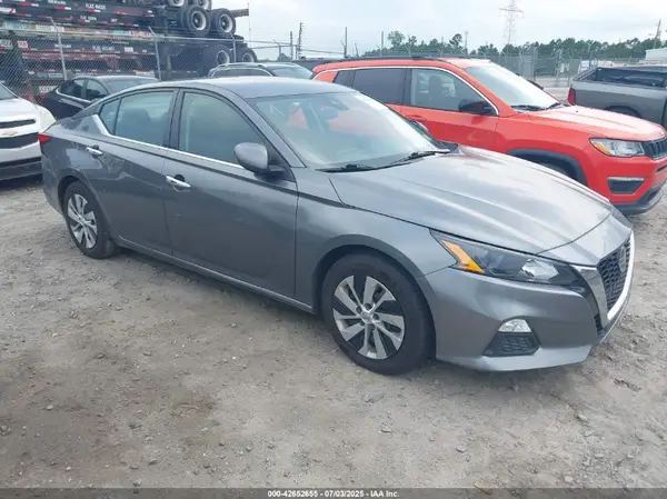 1N4BL4BV5NN399813 2022 NISSAN ALTIMA - Image 1