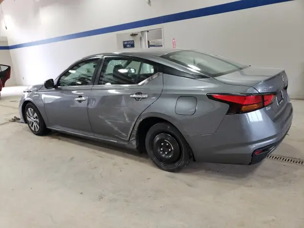 1N4BL4BV5NN411295 2022 NISSAN ALTIMA - Image 2