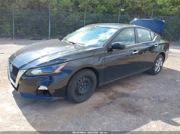 1N4BL4BV5NN413757 2022 NISSAN ALTIMA - Image 2