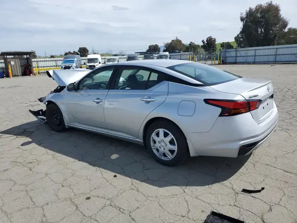 1N4BL4BV5PN363428 2023 NISSAN ALTIMA - Image 2